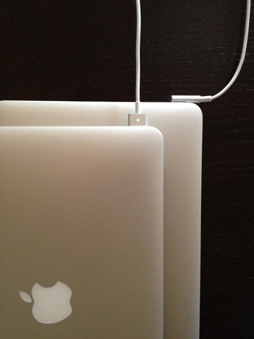 写真で見る11インチMacBook Air 2011年モデルと2012年モデルの微妙な 
