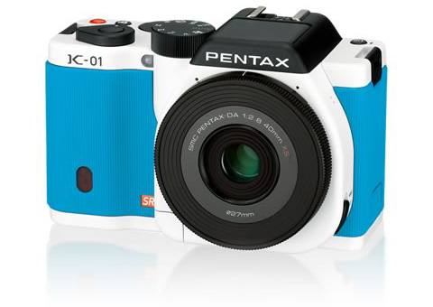 PENTAX K-01 レンズキット ホワイト×ブルー