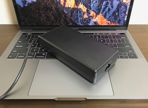 Thunderbolt 3 Express Dock HD 電源アダプタ