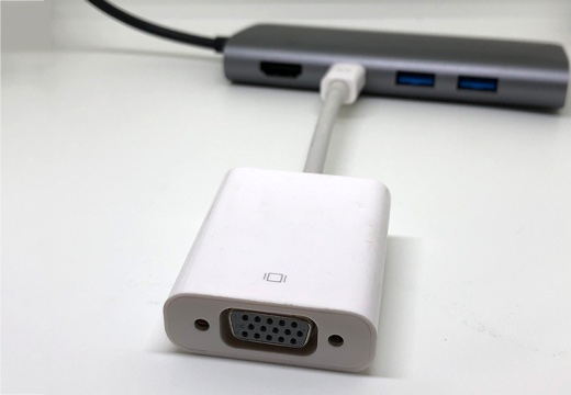 Mini DisplayPort - VGAアダプタ